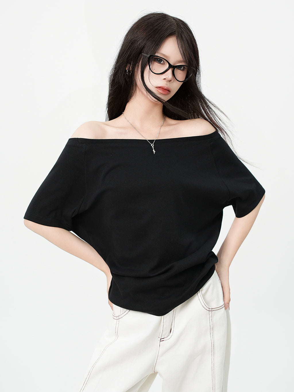 One-Shoulder Asymmetrical Design Short Sleeve T-Shirt Loose Relaxed Style Top
