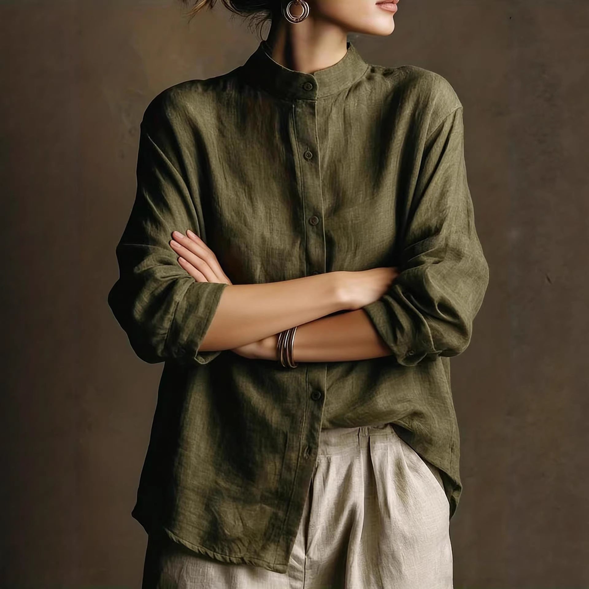 Collar loose long sleeved shirt