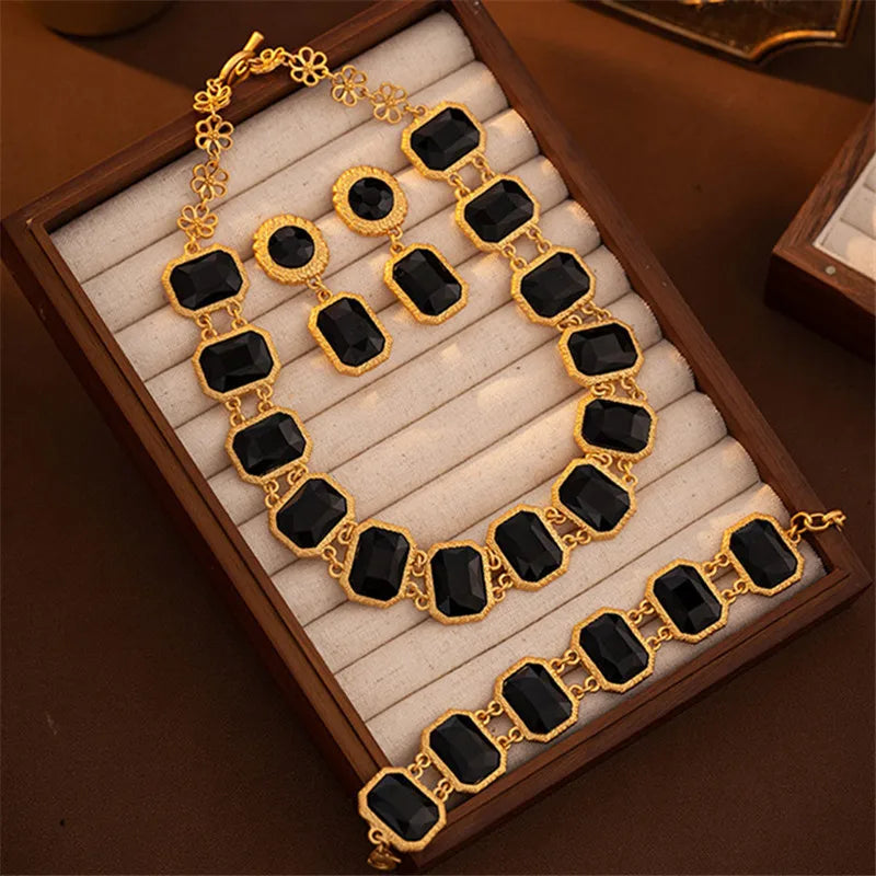 Necklace Women's Fashion Palace Style Block Splicing Retro Clavicle Chain