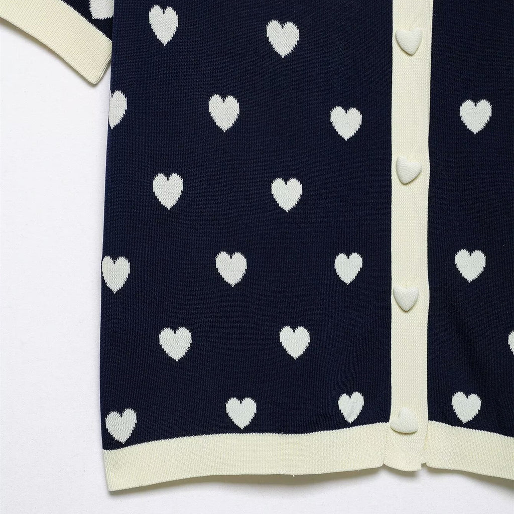 Versatile heart-shaped jacquard knitted polo shirt
