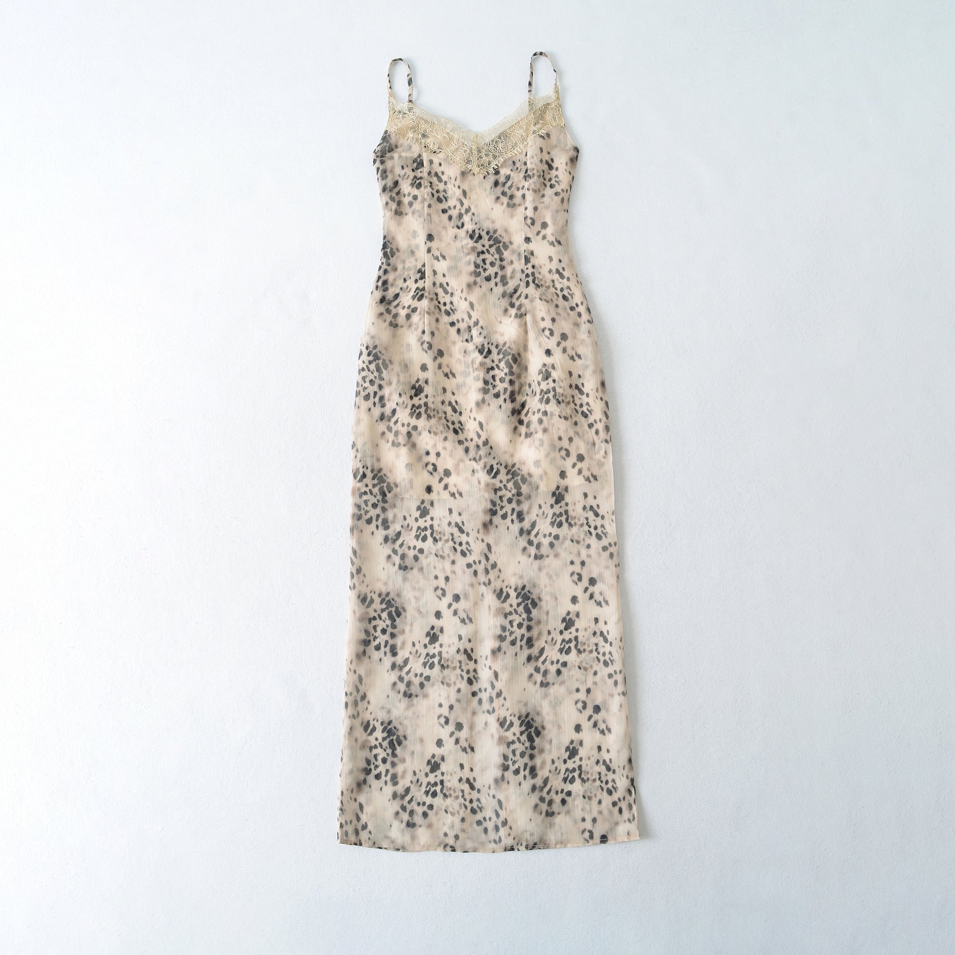 V-neck long dress