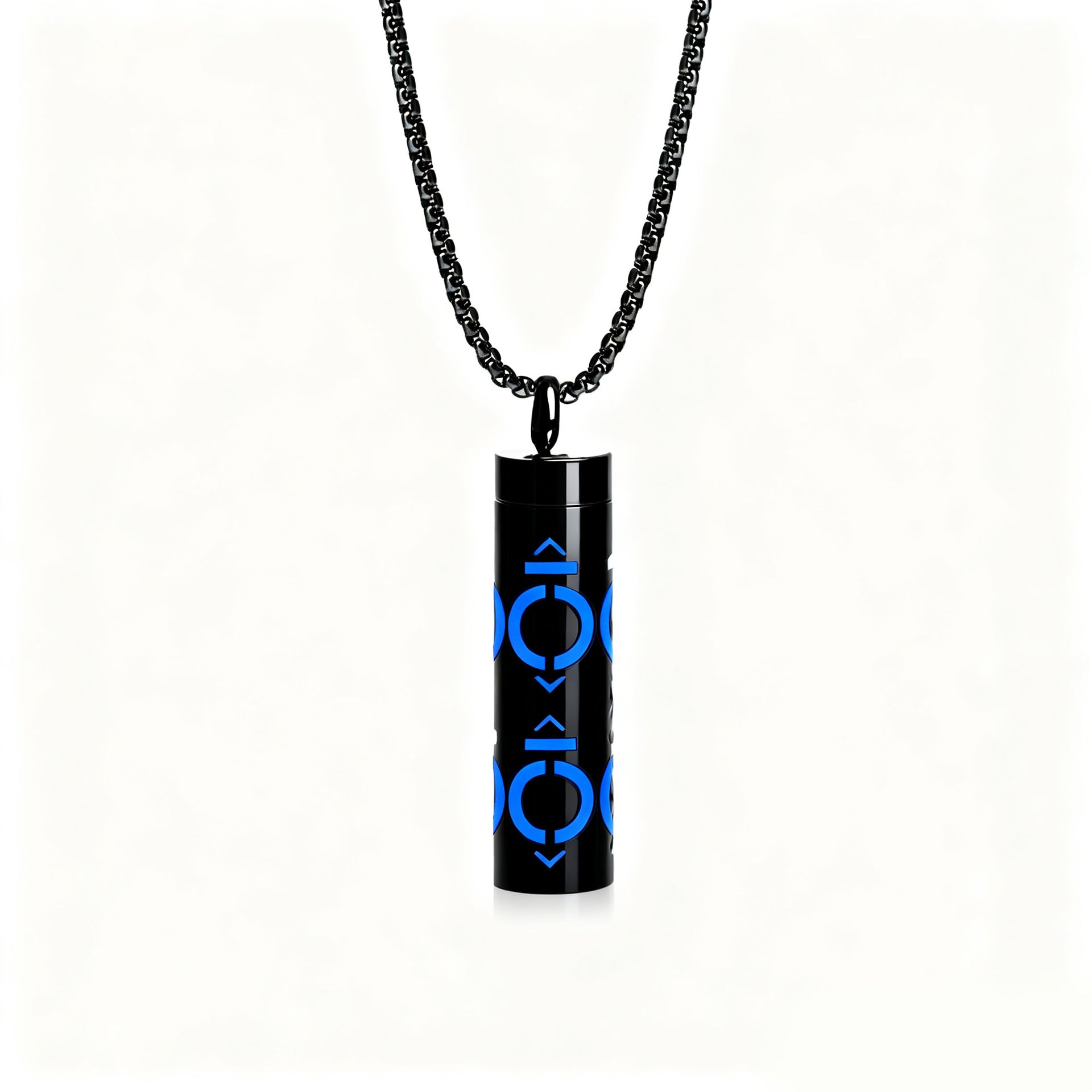 Cylindrical Heart-shaped Diffuser Pendant Necklace with Essential Oil, Stainless Steel Necklace for Men and Women, Titanium Steel Pendant
