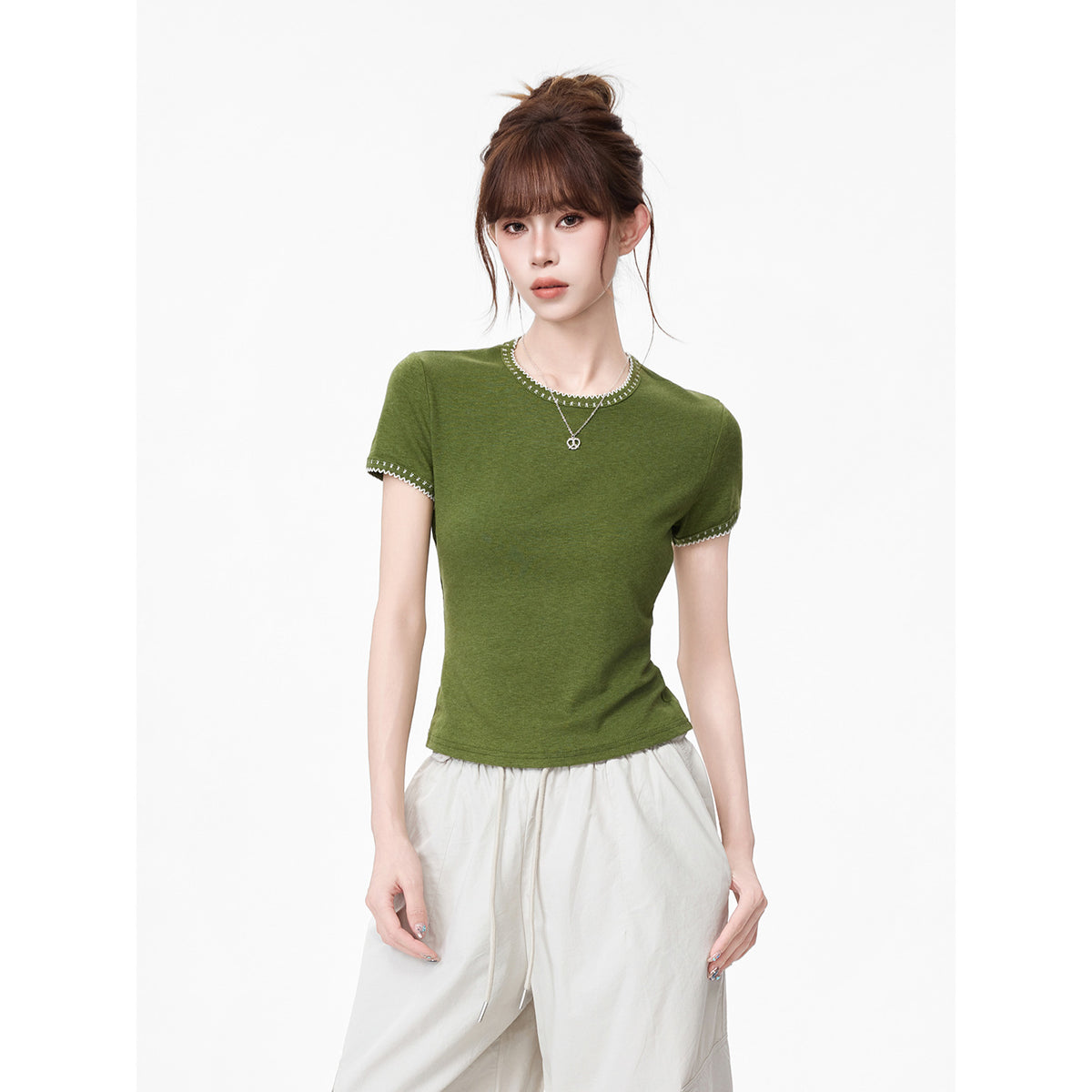 Round Neck Regular Shoulder Minimalist Short Sleeve T-Shirt for Women