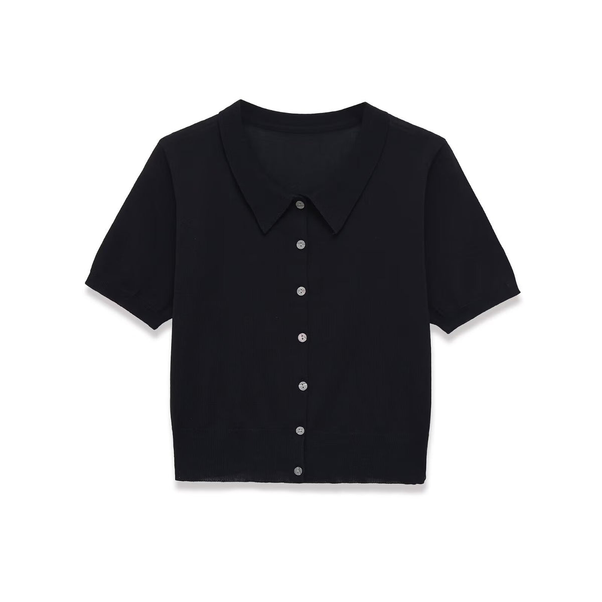 Simple short sleeved versatile knitted top