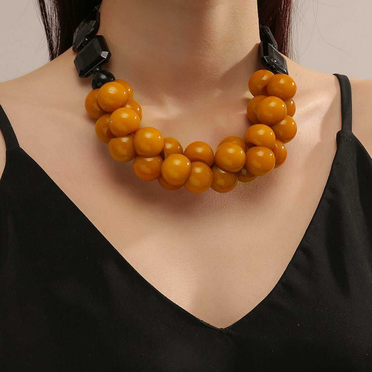 New Trendy Beads Chains Big Pendant Necklaces for Women Statement Colorful Resin Chocker Necklace For Girl Summer Travel Jewelry