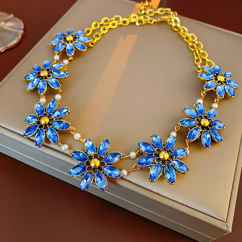 European and American personalized flower diamond pearl necklace with exaggerated design and clavicle chain