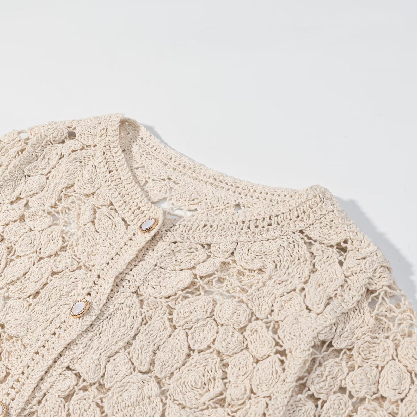 Hollow hook flower short knitted cardigan jacket