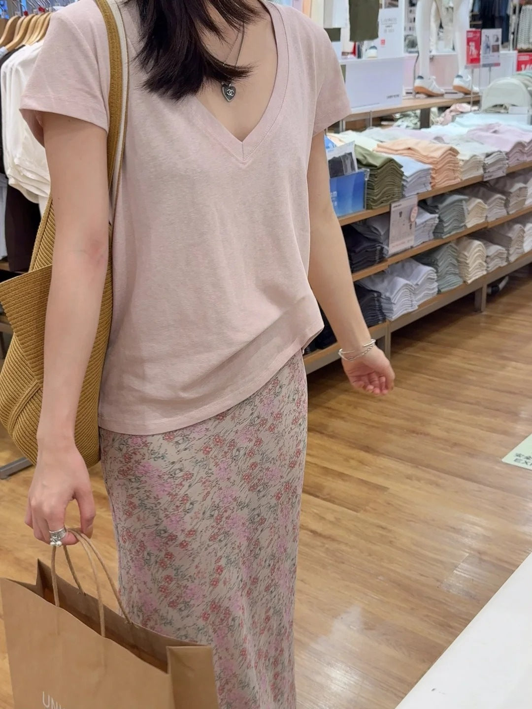 Minimalist V-Neck Loose Inner Top for Women