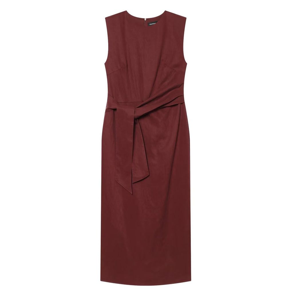 Elegant sleeveless waist strap dress
