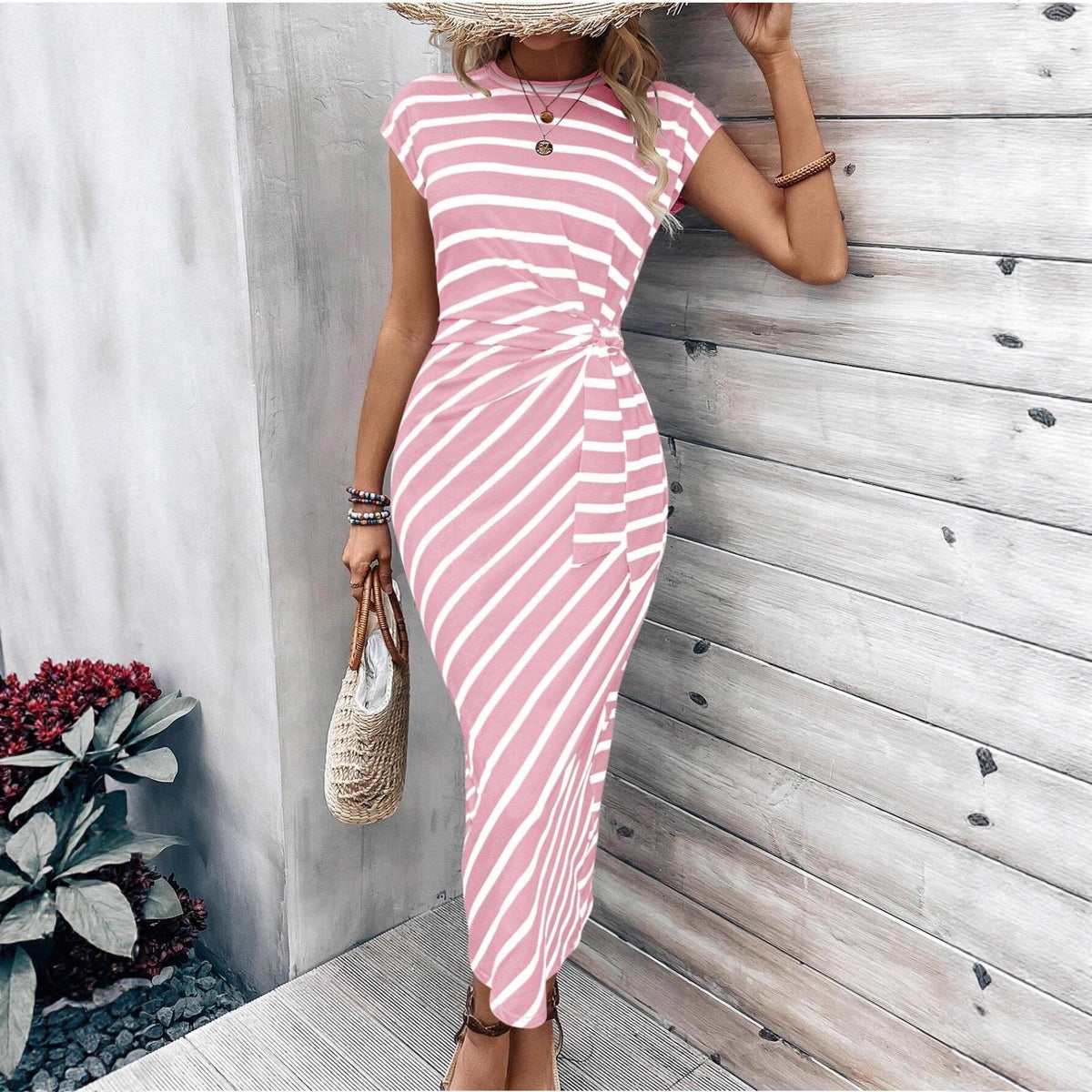 Short sleeved round neck long dress