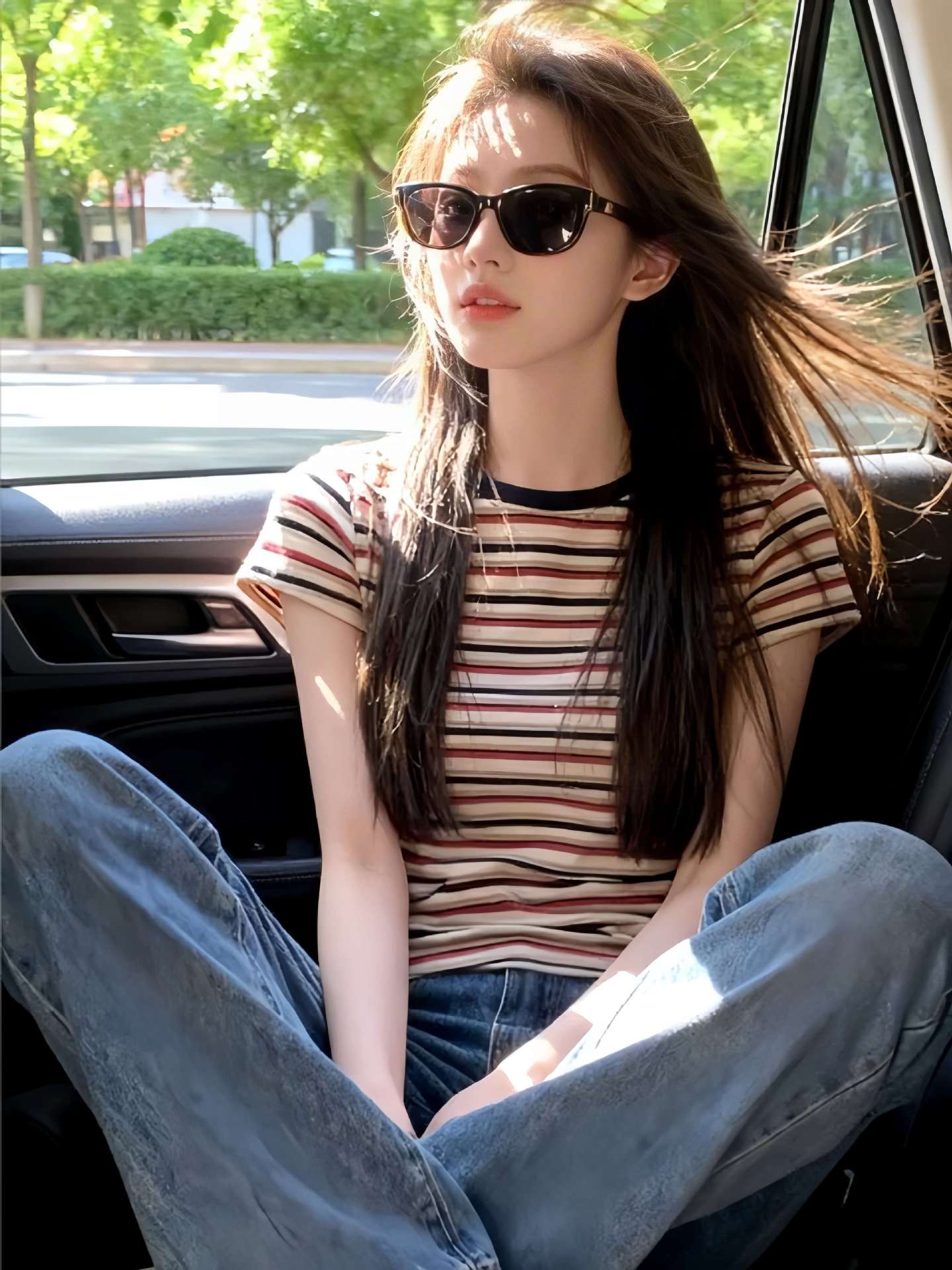 Chic Regular Shoulder Fitted Basic T-Shirt for Women