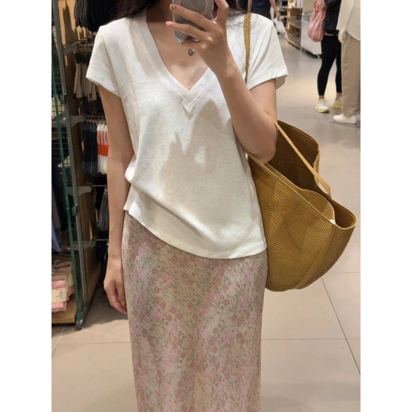 Minimalist V-Neck Loose Inner Top for Women