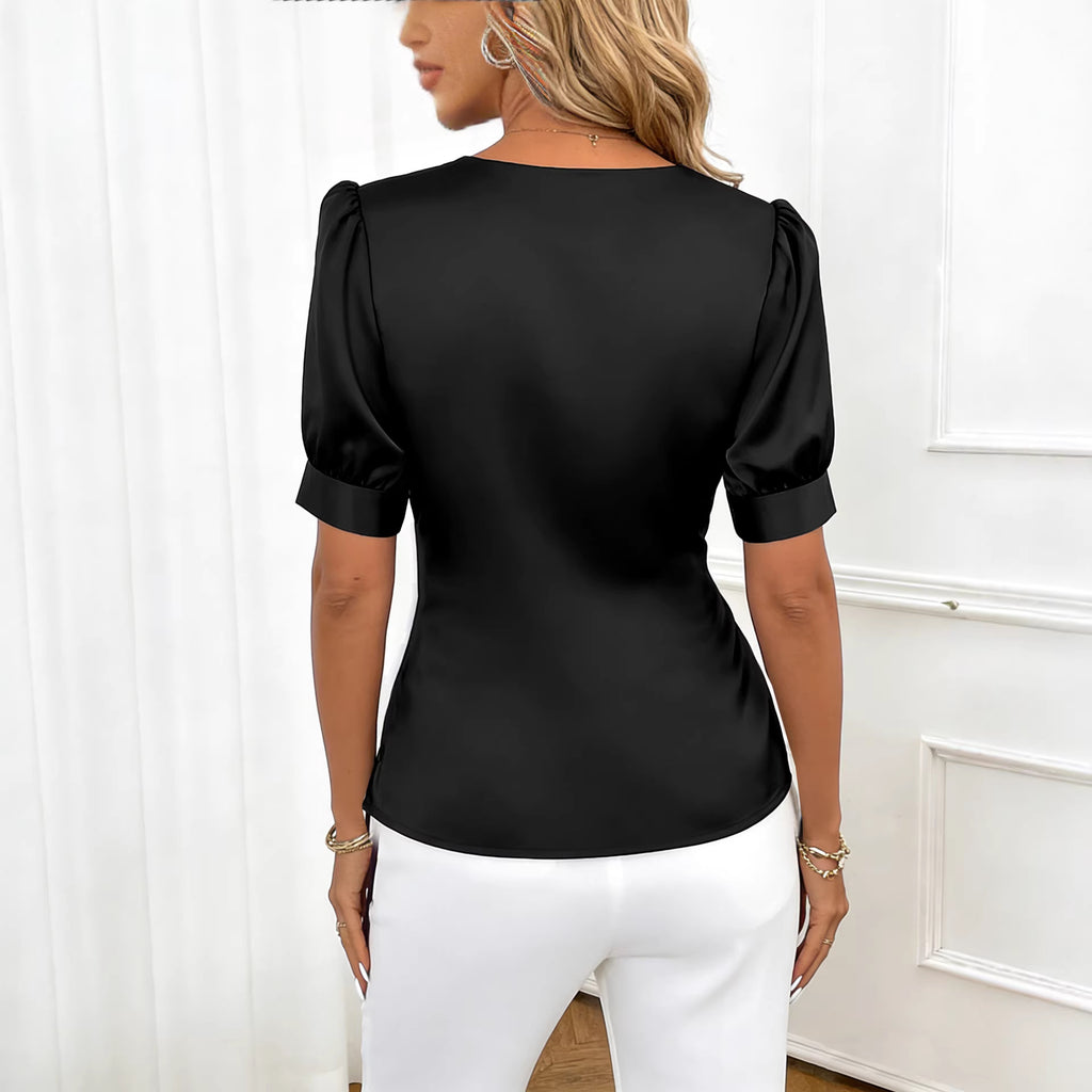 Solid color V-neck slim fit short sleeved shirt