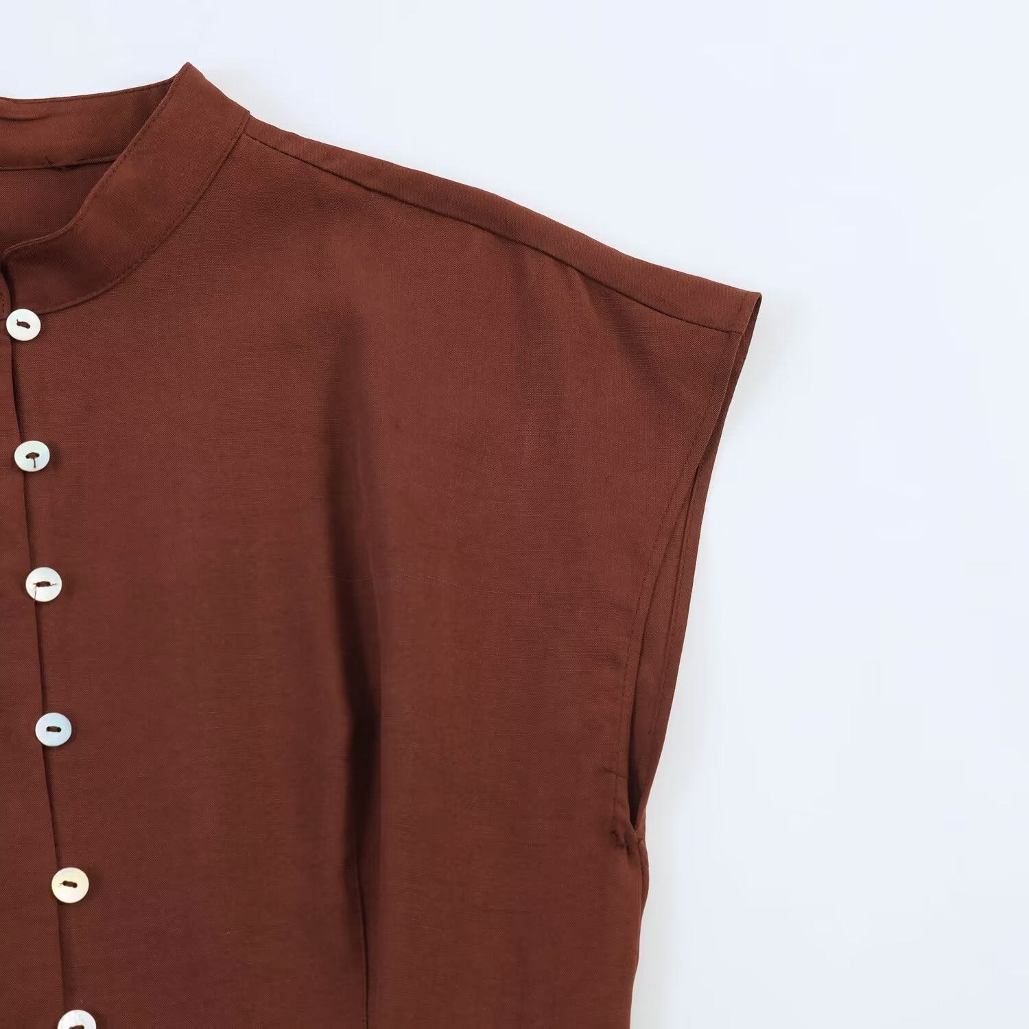 Elegant short skirt hem pleated top