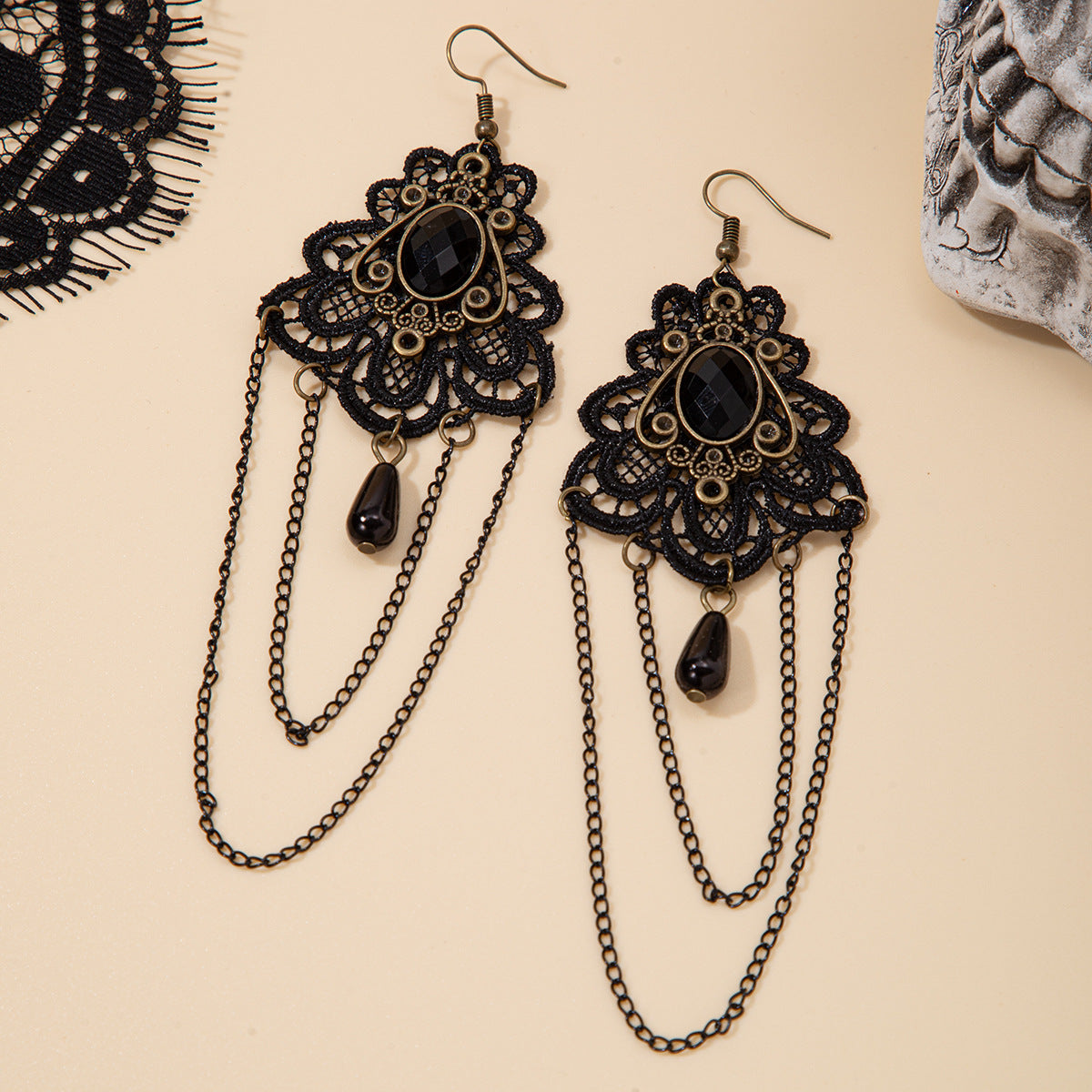 Fashionable lace special dense chain tassel earrings with high-end feel, black teardrop shaped crystal studs