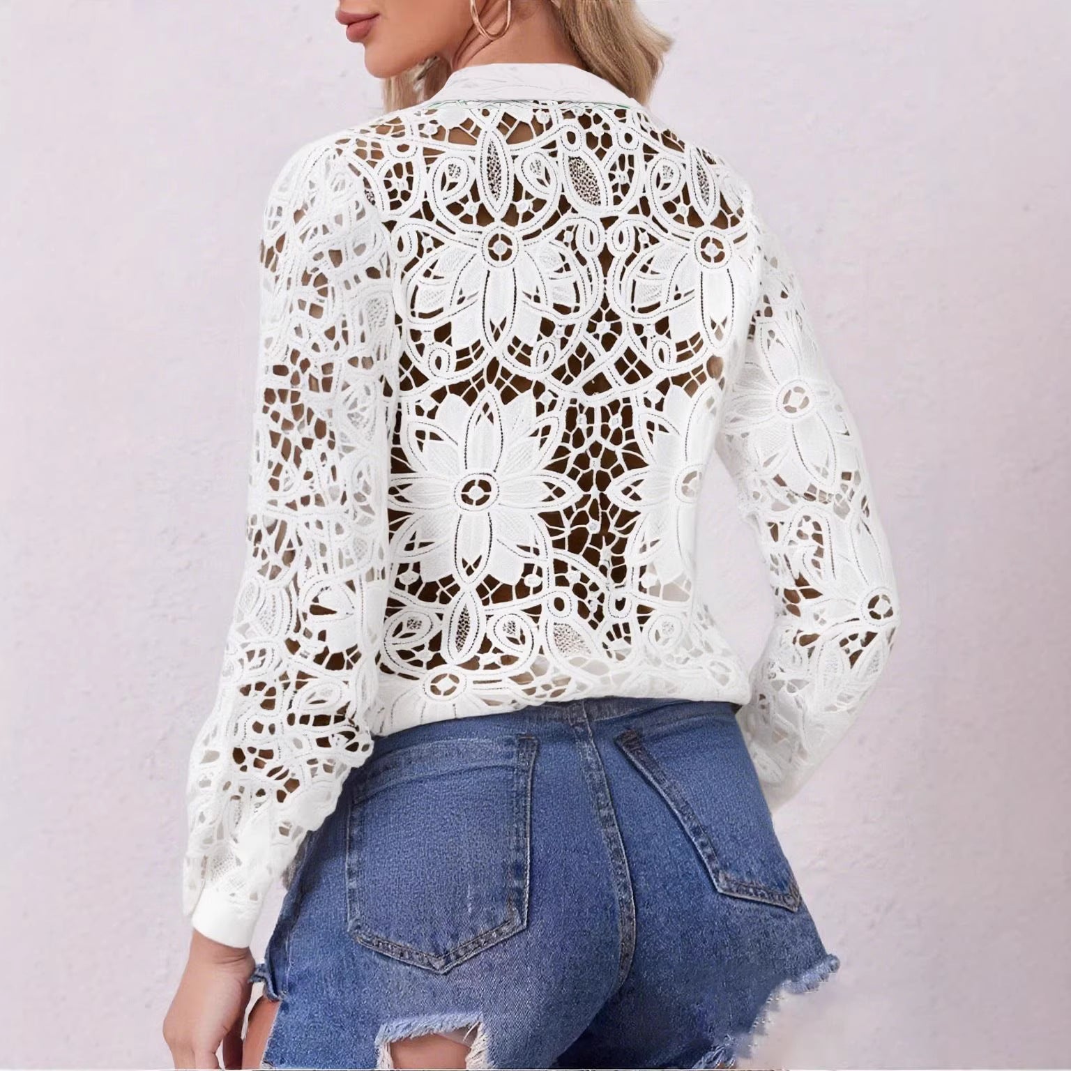 Lace patchwork long sleeved hollow shirt