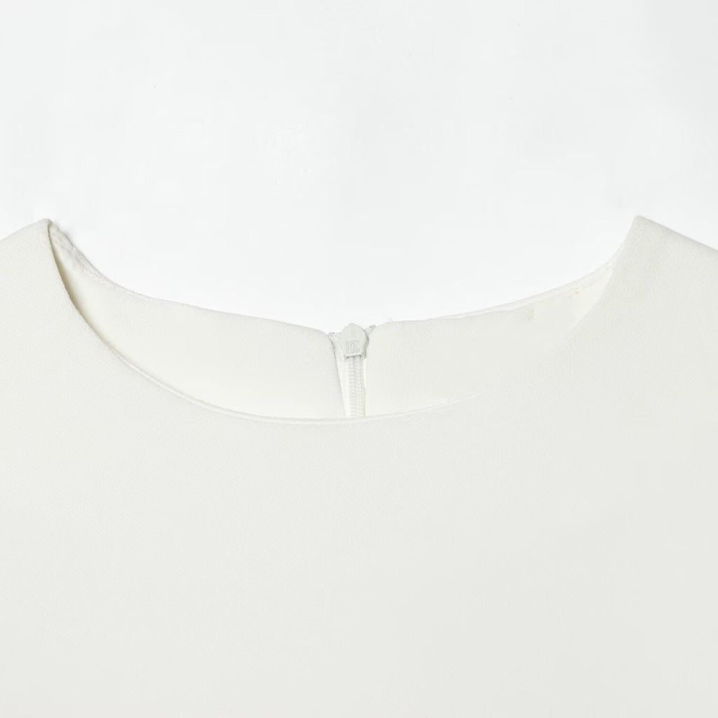 Commuting style minimalist short dress