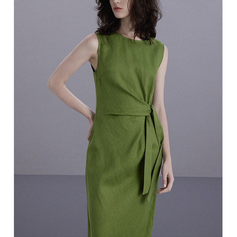 Cute Green Sleeveless Dress with Twist Pleat and Tie Waist, Fitted Bodycon Style, Minimalist Design, High-Quality Casual Dress