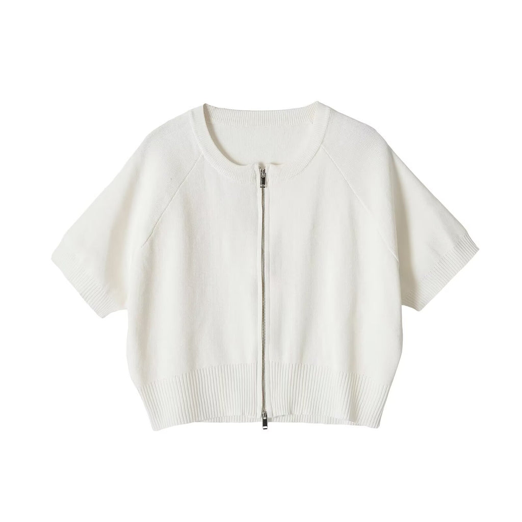 Simple round neck casual knitted top