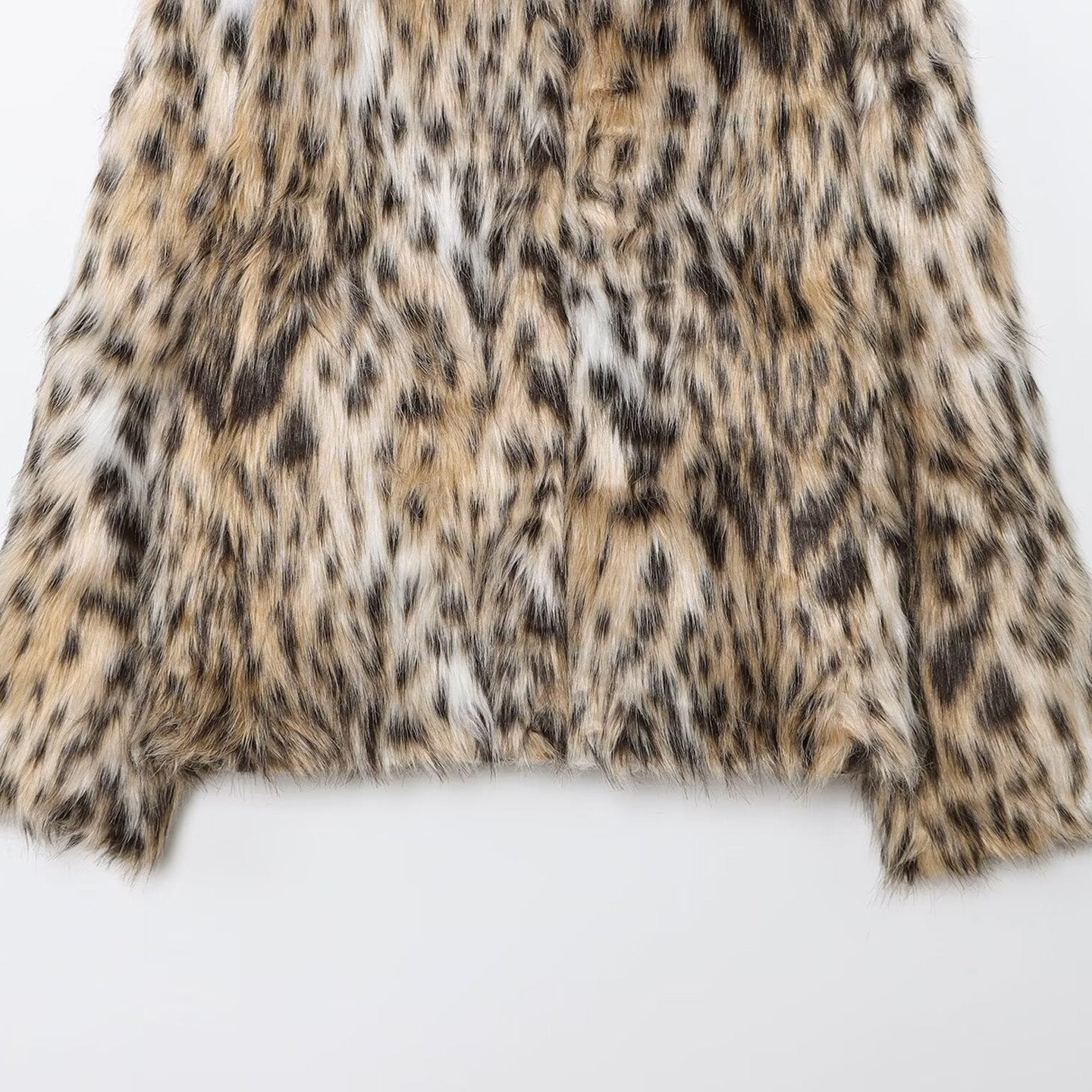 Artificial fur effect jacket for women's clothing